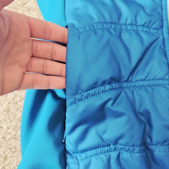 Athleta Puffer Vest Flashback Teal Embroidered Back Performance Running Size S - Picture 2 of 13